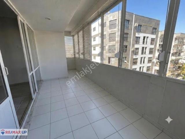 Balçova, İzmir içerisinde satılık mülk