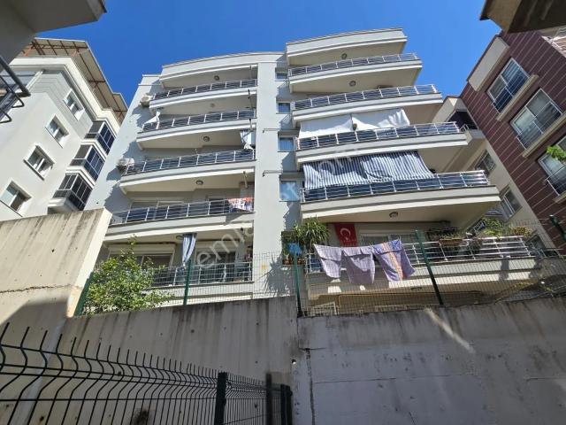 Balçova, İzmir içerisinde kiralık mülk