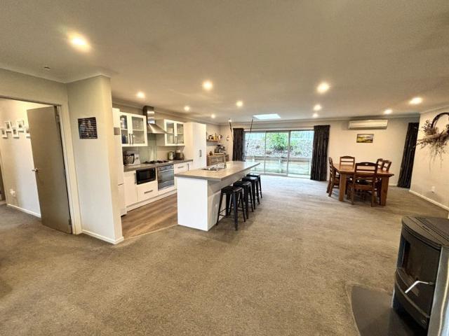 House for rent in Otakou