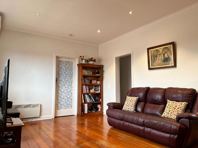 Room for rent in Camerons Creek, Victoria