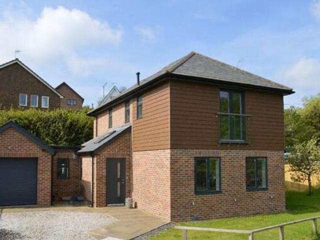 House for sale in Woods Green, Cross In Hand