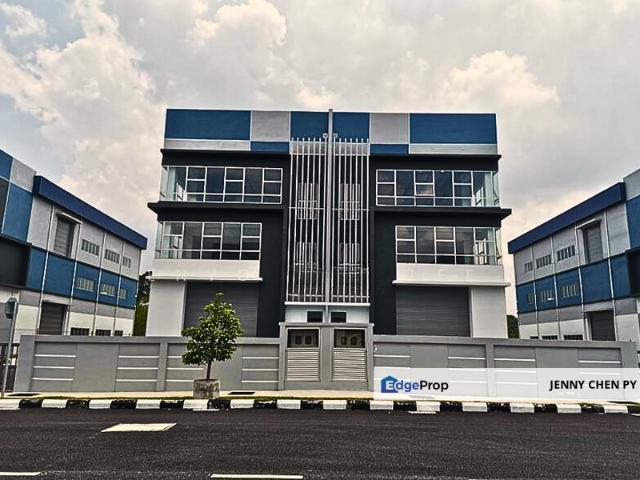 Warehouse for sale in Kajang, Langat