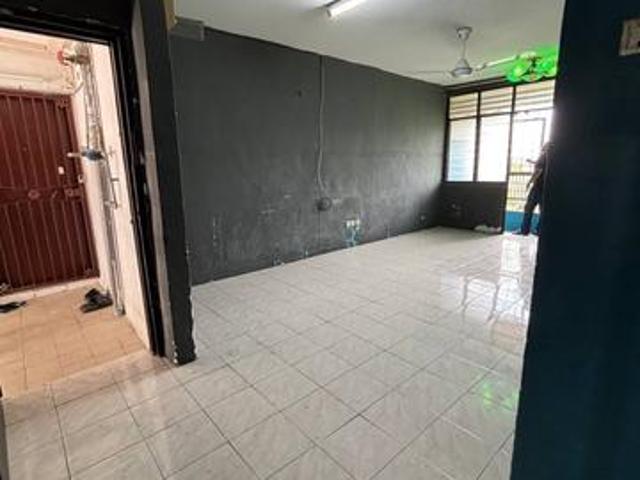 Apartment for sale in Kajang, Langat
