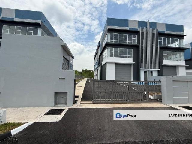 Warehouse for sale in Kajang, Langat