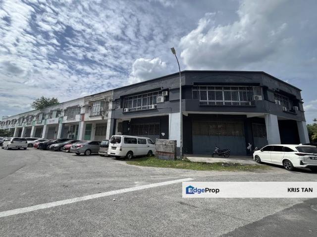 Warehouse for sale in Kajang, Langat