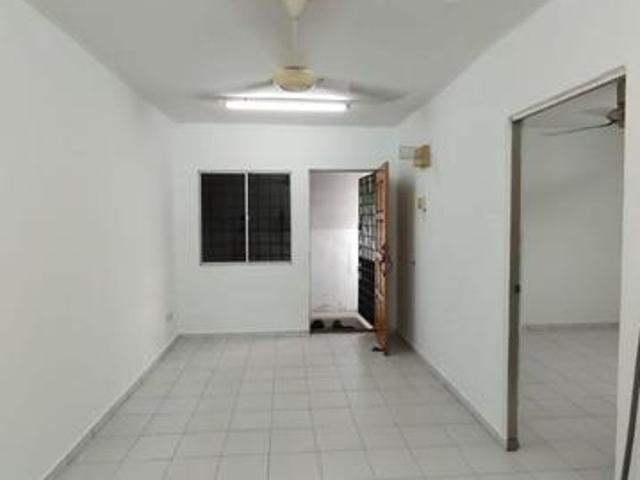 Flat for sale in Balakong, Majlis Perbandaran Kajang