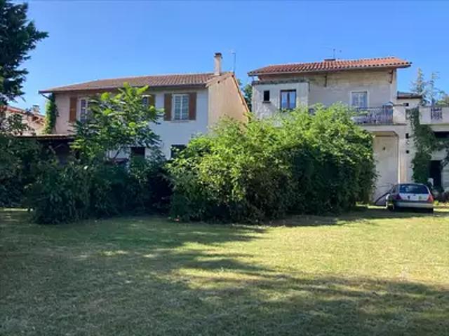 Immeuble vente à Balan, Lotissement Afu de Barbarel