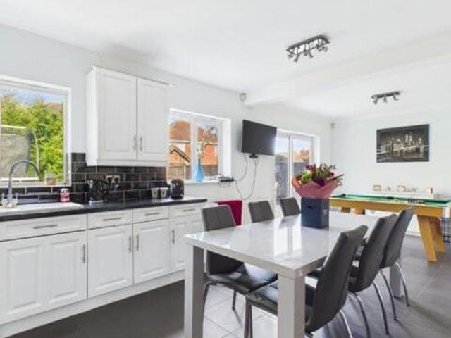 House for sale in Oad Street, Kent