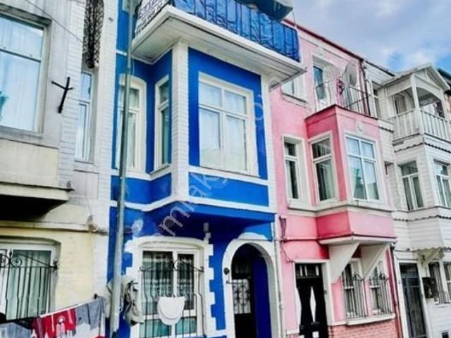 İstanbul Merkez, İstanbul içerisinde satılık Bina