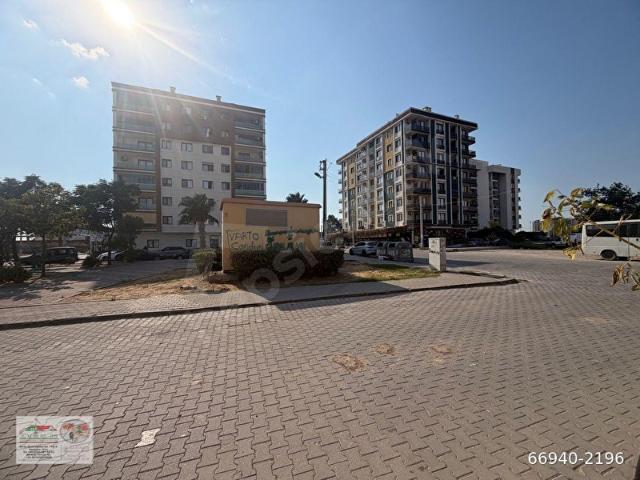Çiğli, İzmir içerisinde satılık Dükkan