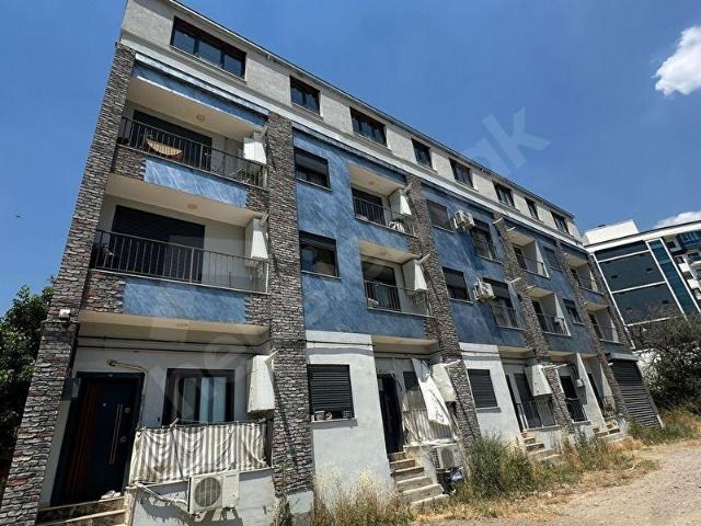 Çiğli, İzmir içerisinde satılık mülk