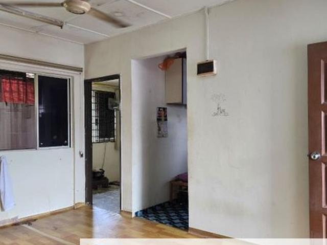 Flat for sale in Kampung Sungai Rinting, Masai