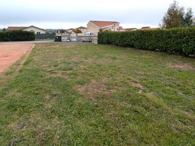 Terrain vente à France métropolitaine, Balbigny