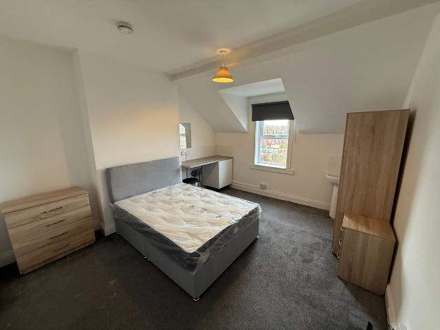 Room for rent in Hexthorpe, South Yorkshire