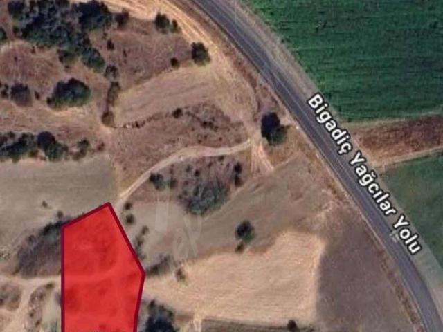 Emirler, Bigadiç içerisinde satılık Arsa