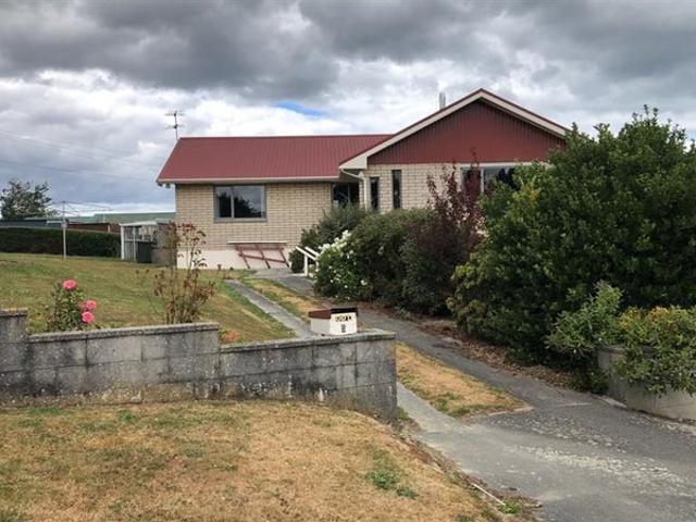House for rent in Otakou