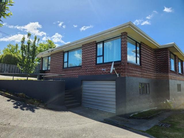 House for rent in Otakou