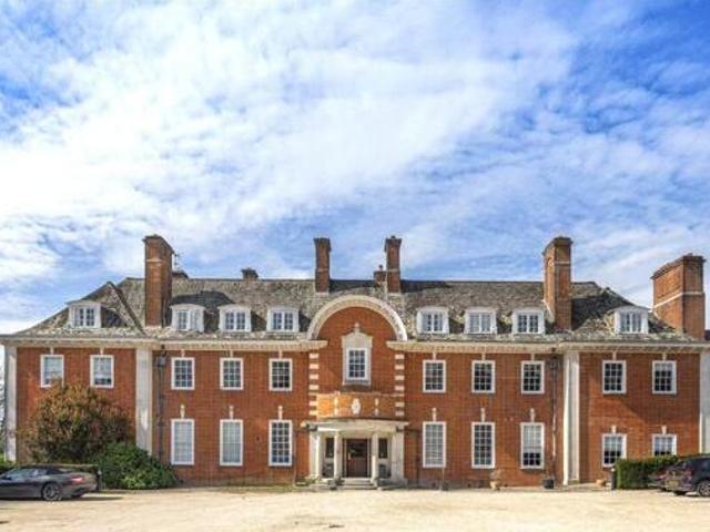 House for rent in Perryfields, West Sussex
