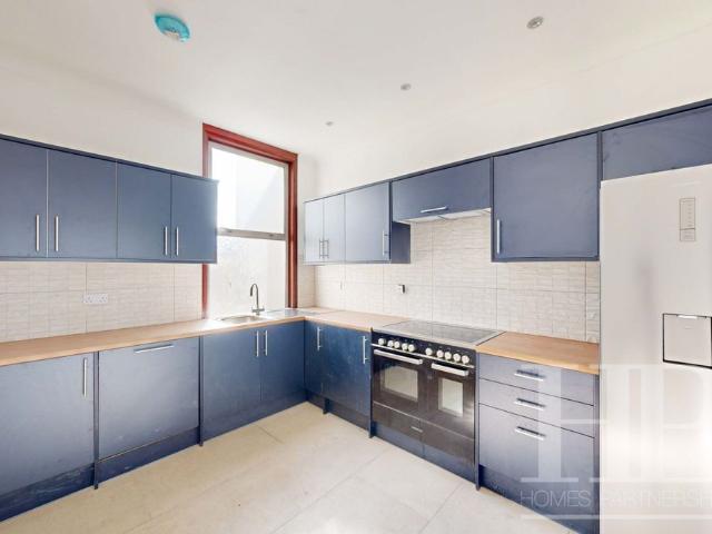 House for rent in Red Hill, Surrey