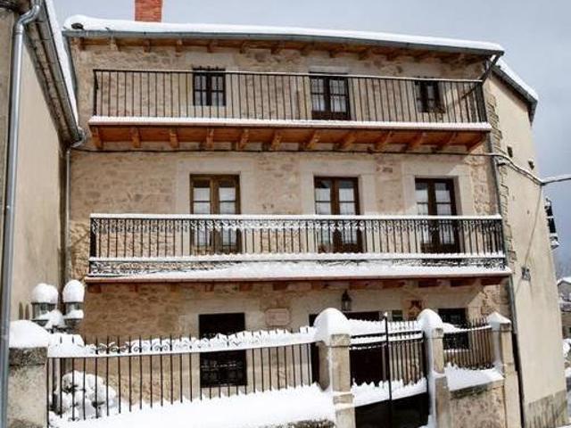 Casa en alquiler en Prádena, Castilla y León