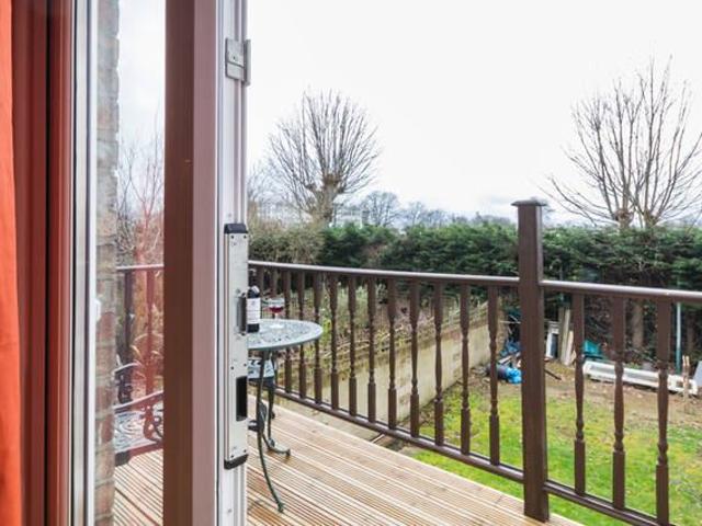 Apartment for rent in London Borough of Ealing, Greater London
