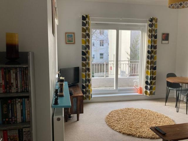 Apartment for rent in Aldrington