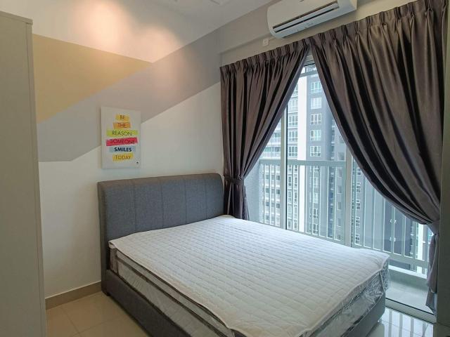 Room for rent in PJU 6, Petaling Jaya