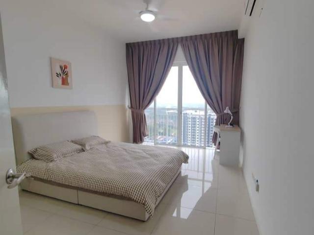 Room for rent in Petaling, Alam Impian