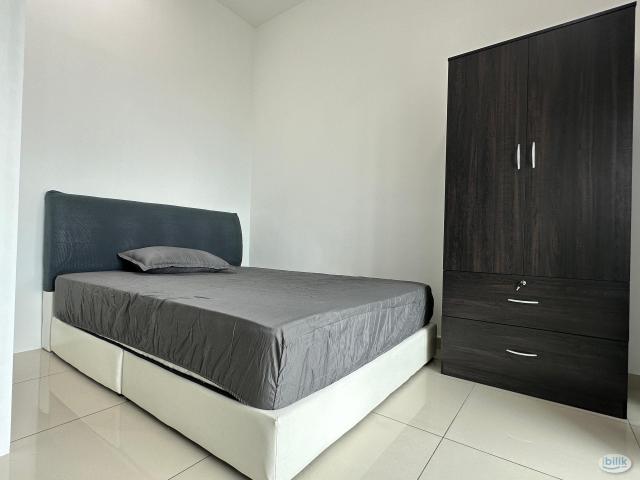 Room for rent in Kampung Perlis, George Town