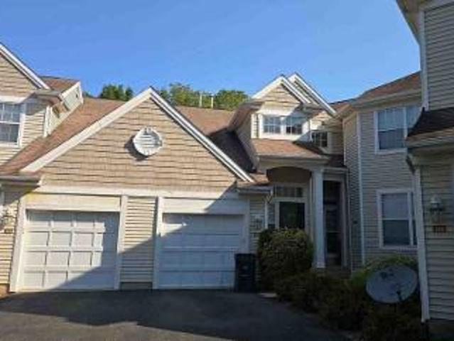 Condo for sale in Stewartsville