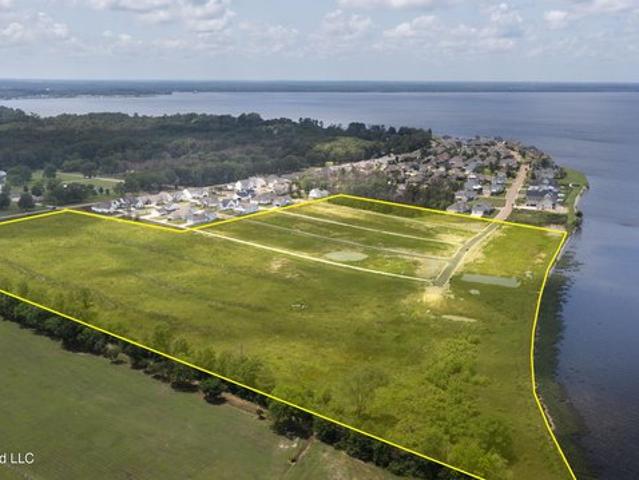 Land for sale in Brandon, Rankin County