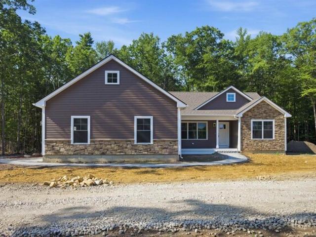 House for sale in New Hampshire