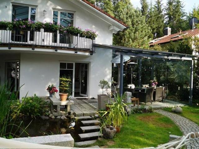 Villa mieten in Vaterstetten, Bayern