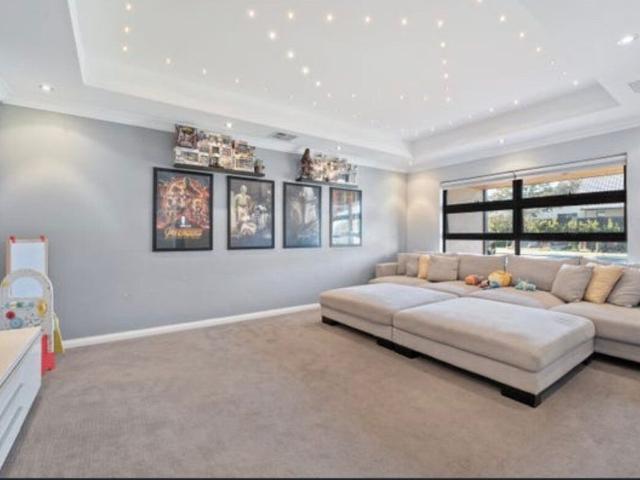 Room for rent in Cockburn, Western Australia