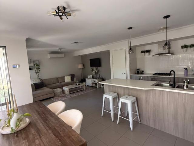 Room for rent in Baldivis, Western Australia
