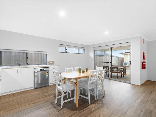Room for rent in Baldivis, Western Australia