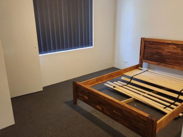 Room for rent in Cockburn, Western Australia