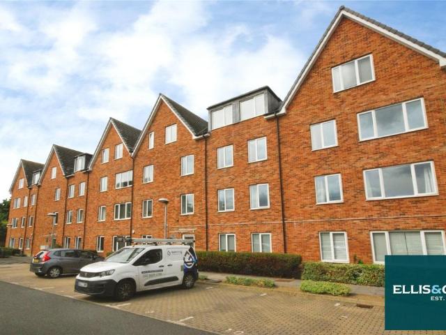 Apartment for rent in Brent Cross, Greater London