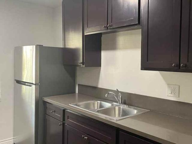 Apartment for rent in Canoga Park, California