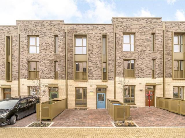 House for rent in Kidbrooke, Greater London