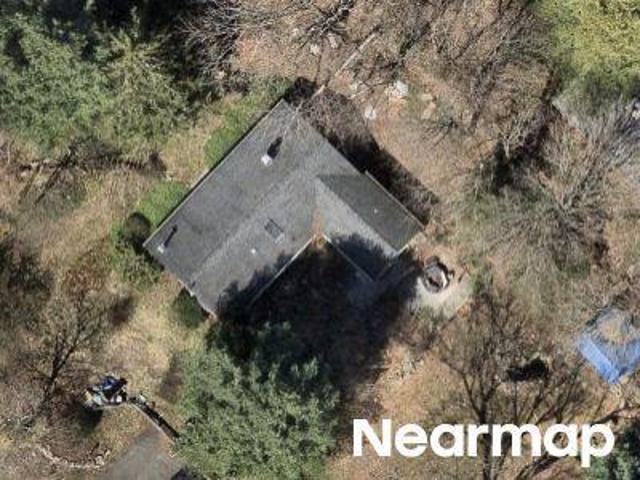 House for sale in Newtown