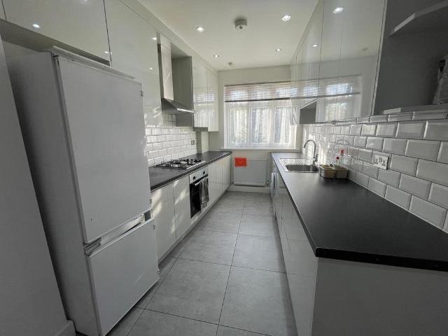 House for rent in London Borough of Ealing, Greater London