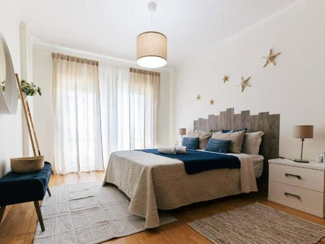 Apartamento alugar em Peniche