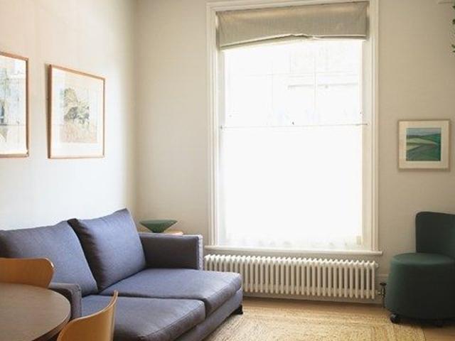 House for rent in Barnsbury, Greater London
