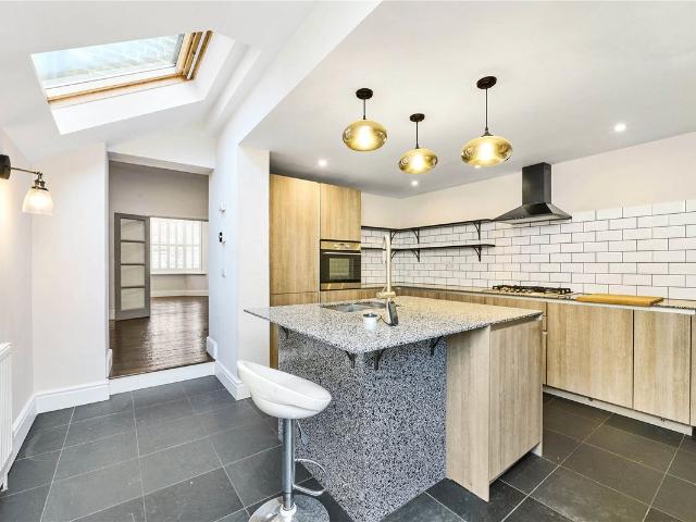 House for rent in London Borough of Wandsworth, Greater London
