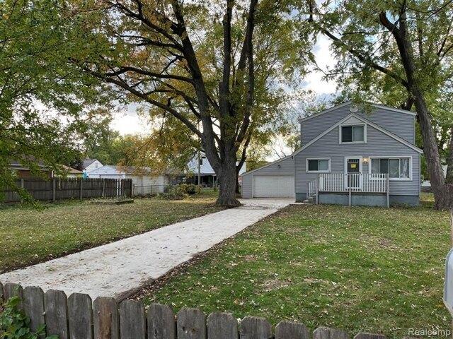 House for sale in Allen Park, Michigan