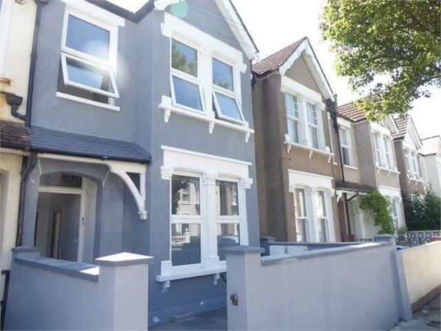 Apartment for rent in London Borough of Croydon, Greater London