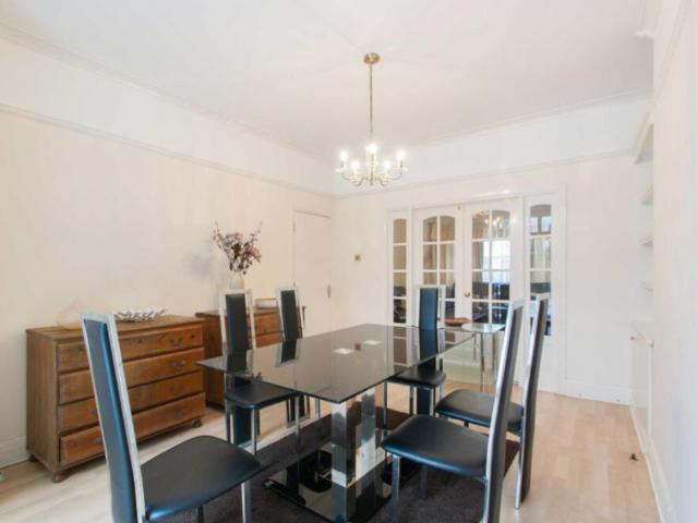 Apartment for rent in London Borough of Ealing, Greater London