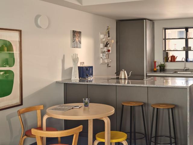 Apartment for rent in Poplar Grove, Greater London