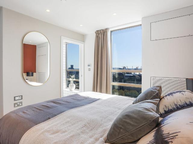 Apartment for rent in Blackwall, Greater London